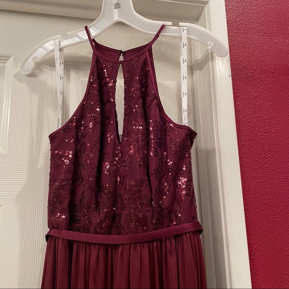 NWT David’s Bridal DB Studio High-Neck Sequin Mesh Gown with Keyhole - Picture 5 of 16